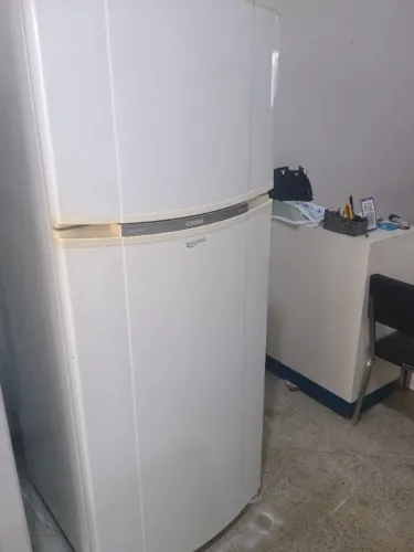 Geladeira Frosfree ótimo estado