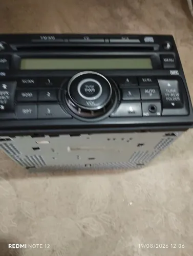 Rádio original da Nissan Frontier