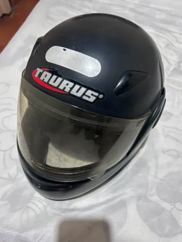 Capacete Taurus n?58