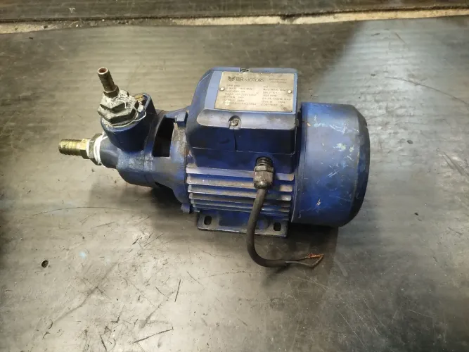 Bomba D'água Periferica 1CV Bivolt