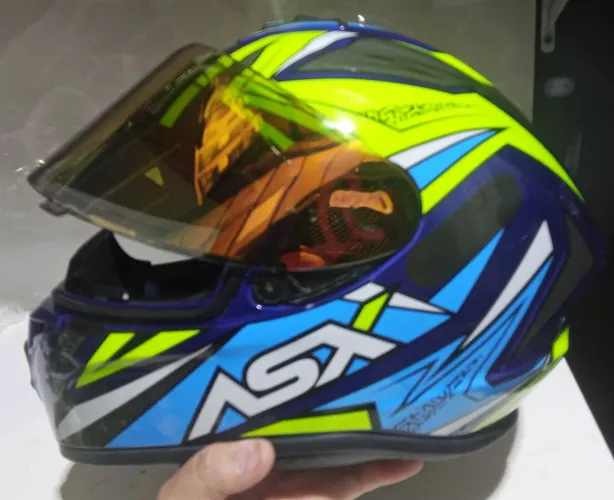 Capacete ASX Tamanho: 58 NOVO de mostruário