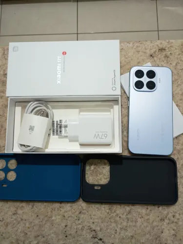 Xiaomi 17T praticamente zero