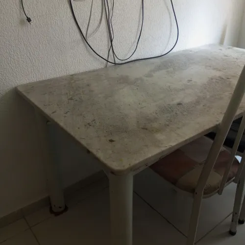 Peça de mesa de mármore
