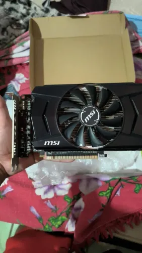 Placa de video GTX 750ti 2gb