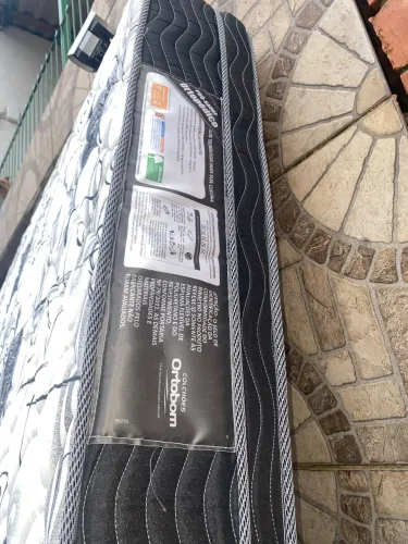 Colchão ortopédico Ortobom semi novo