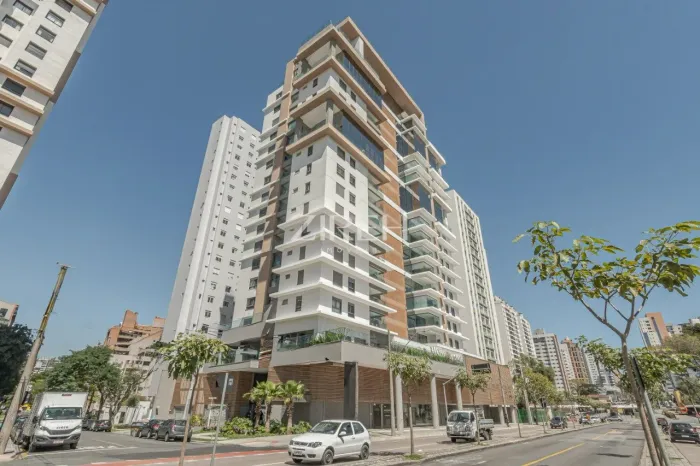 APARTAMENTO À VENDA COM 3 DORMITÓRIOS NO CABRAL