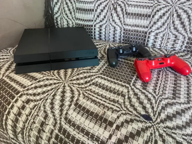 PS4