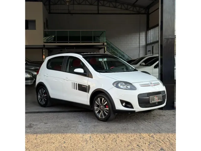 Fiat Palio Sporting 1.6 Flex 16V 5P 2015