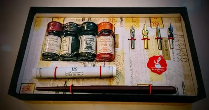 Kit de caligrafia importado