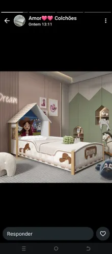 Cama de casinha com colchão