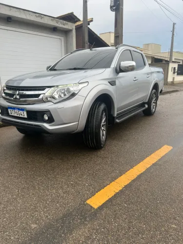 Mitsubishi L200 Triton Sport HPE-S 2.4 CD Dies. AUT 2020