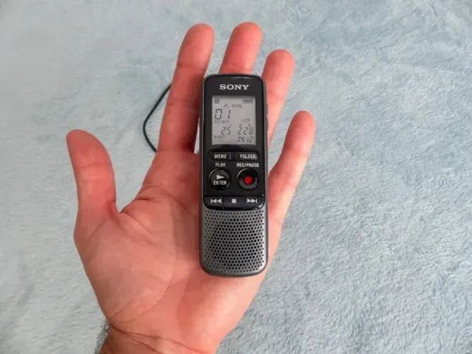 Gravador de áudio Sony px240