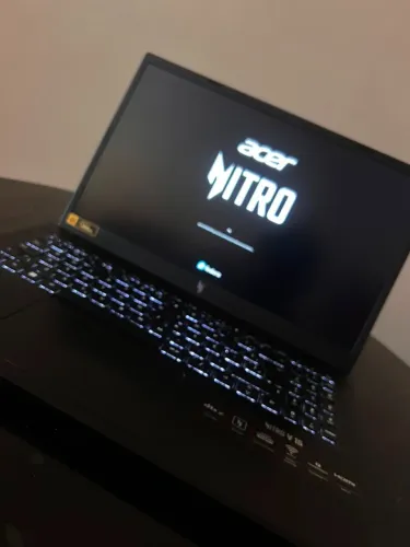 Acer Nitro V15 i5 13ª + RTX 2050 | 16GB | SSD 512GB | 144Hz