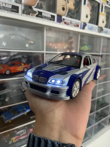 Miniatura BMW M3 GTR do Need For Speed Most Wanted - Escala 1:24 - Nova