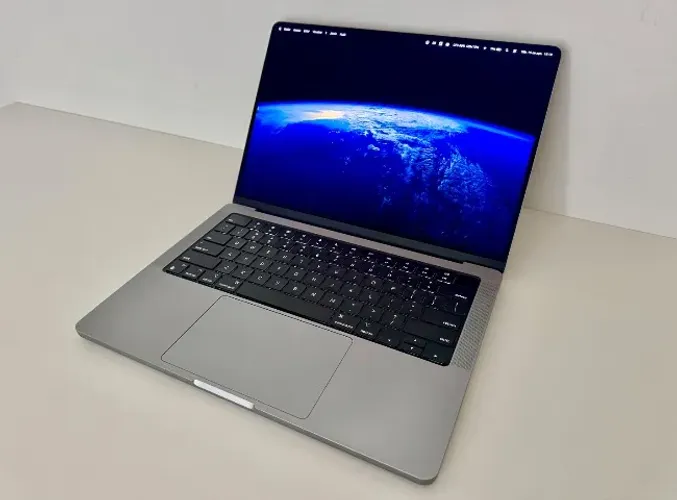 MacBook Pro M1 Pro 14 2021 + 16GB + 512GB