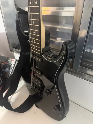 Guitarra tagima