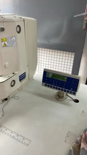Vendo máquina de costura Lanmax LM 9100HS-J 40x30