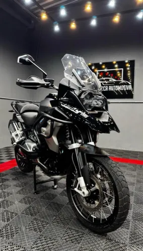 Gs 1250 Triple Black Premium