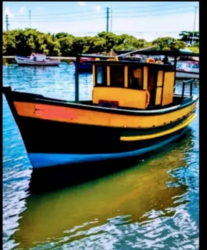 Aluga-se Barco De Pesca
