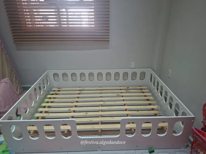 Cama Montesquieu casal branca