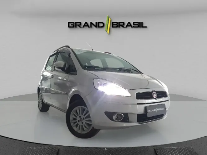 Fiat Idea Attractive 1.4 Fire Flex 8V 5P 2011