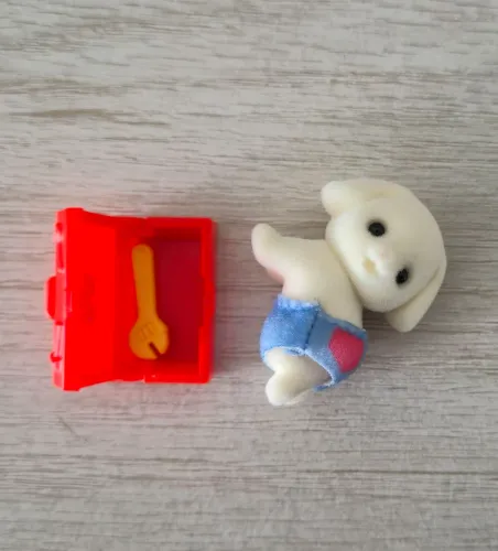 Sylvanian Families Blind Bag Coelho Flora Bebê Construtor