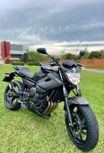 Yamara Xj6 600 Relíquia com apenas 4,600 km !!!