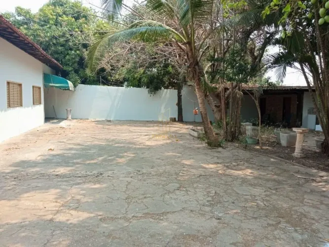 Casa no Altos do Coxipó, Cuiabá à Venda