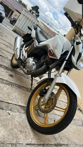 FAN BRANCA COR RARA EXCELENTE ESTADO ABAIXO DA FIPE