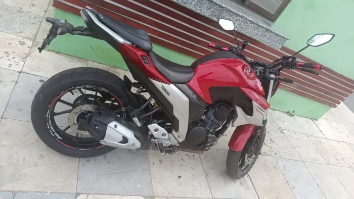 Yamaha Fazer 250