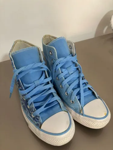 Tênis infantil do stitch