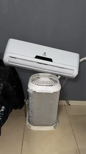 Central de ar 12 BTUs Electrolux