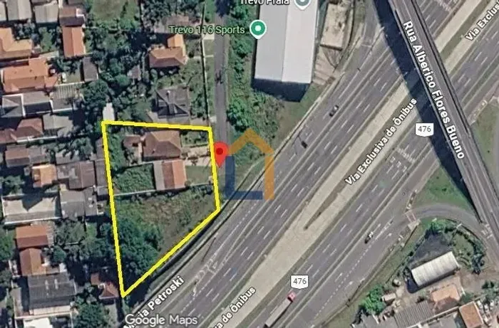 Terreno com 2.762m² no bairro Tingui