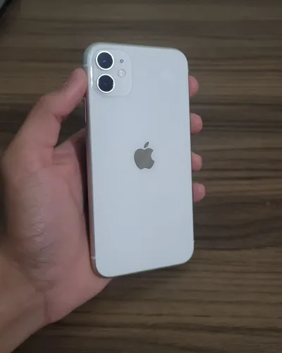 iPhone 11 Original - Face ID OK | iCloud Livre