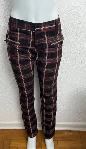 Calça Anímale Tamanho 38 Preto Xadrez Stretch Bom Estado