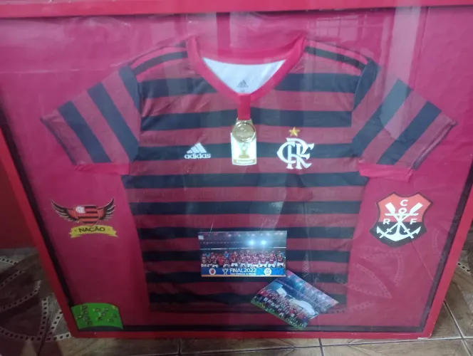 Quadro e camiseta flamengo 