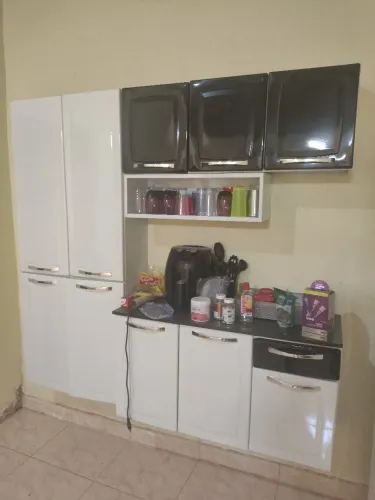 Armário semi novo