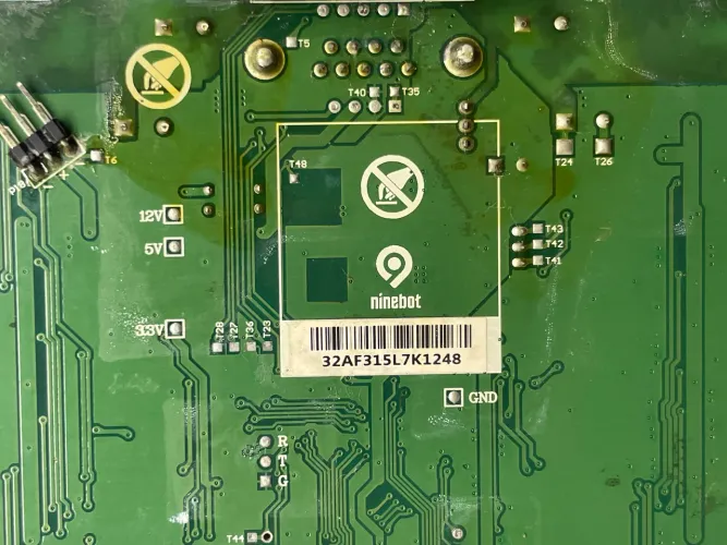 placa controladora principal de um Ninebot mini 