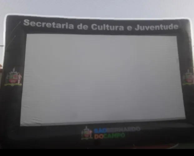 Telão inflável gigante