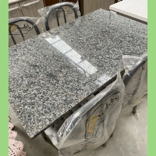Mesa de granito 4 cadeiras - entrego hoje 