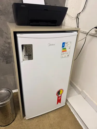 FRIGOBAR MIDEA MRC10B1