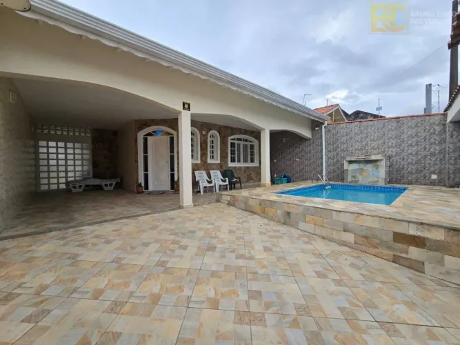 Casa a 300 metros do mar com piscina à venda! - Barra da Jangada - Peruíbe/SP