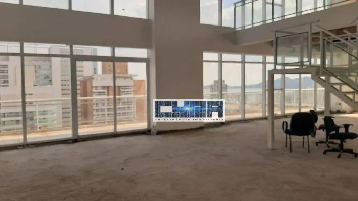 LAJE CORPORATIVA de 465 m² no Gonzaga