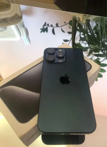 iphone 15 Pro Max seminovo