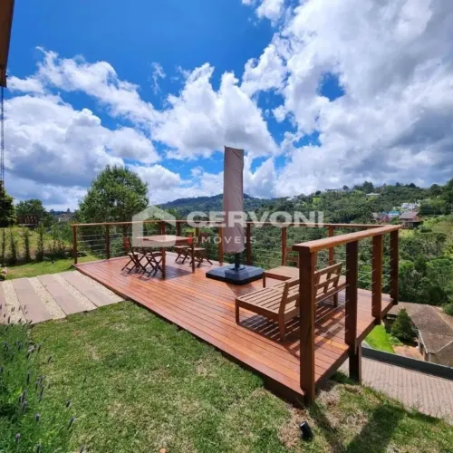 Aluguel Casa em Campos do Jordão de 230 m² com 4 suítes - Venda