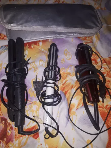 Vendo kit de prancha e modeladora mais sacola termica