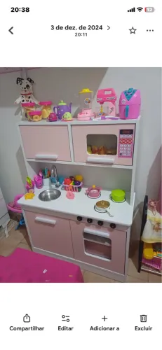 Cozinha de brinquedo