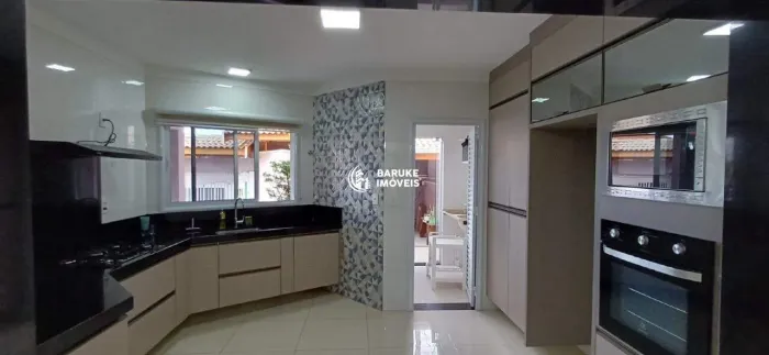 Casa 3 quartos 3 suítes para aluguel no bairro RESIDENCIAL MONTE VERDE