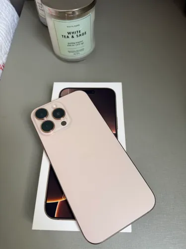 Vende-se iPhone 16 pro max 