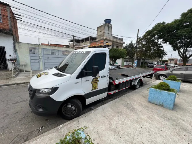 Mercedes-Benz Sprinter Plataforma Guincho